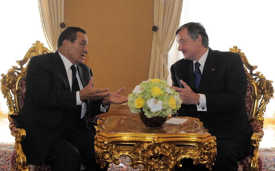 Hosni Mubarak je pred dvema letoma obiskal tudi Slovenijo in se srečal s predsed