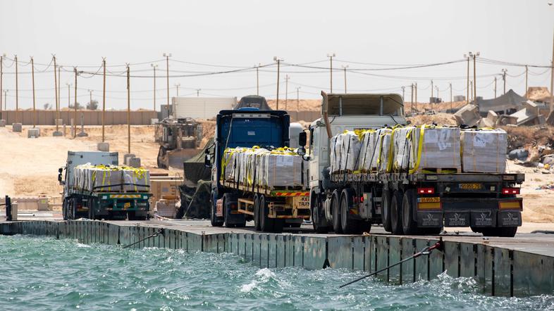 plavajoči pomol humanitarna pomoč za Gazo