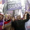 Protest žensk v Carigradu