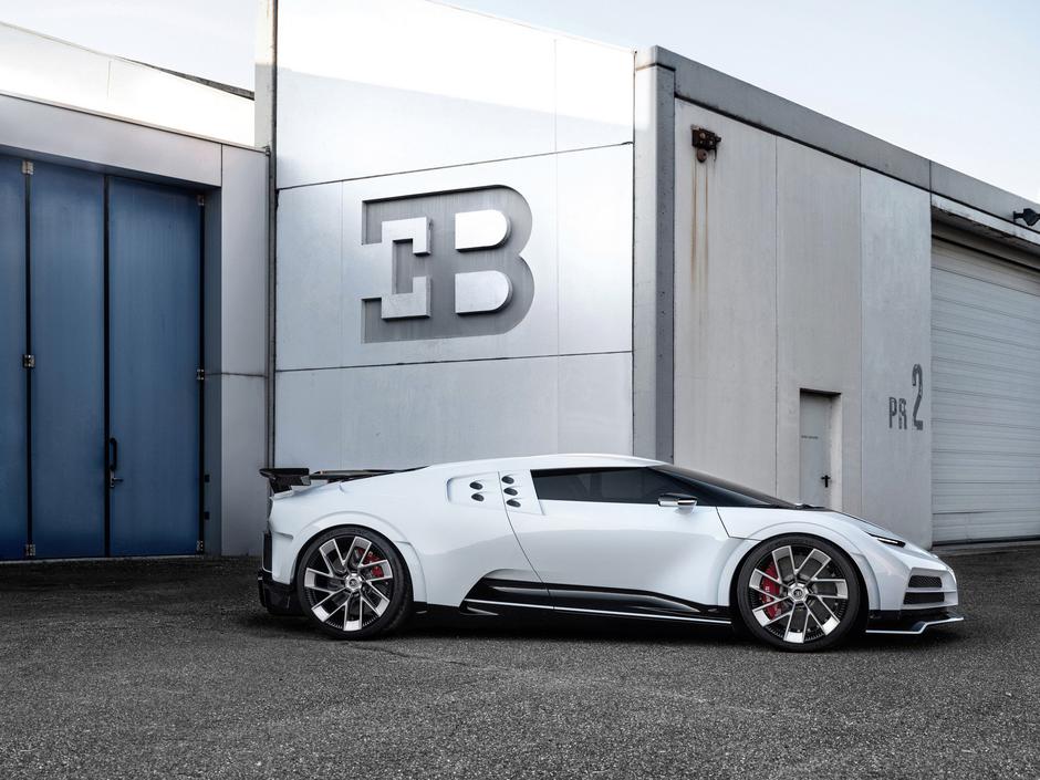 Bugatti centodieci | Avtor: Bugatti