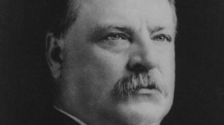 Grover Cleveland se je kot edini predsednik poročil v Beli hiši.