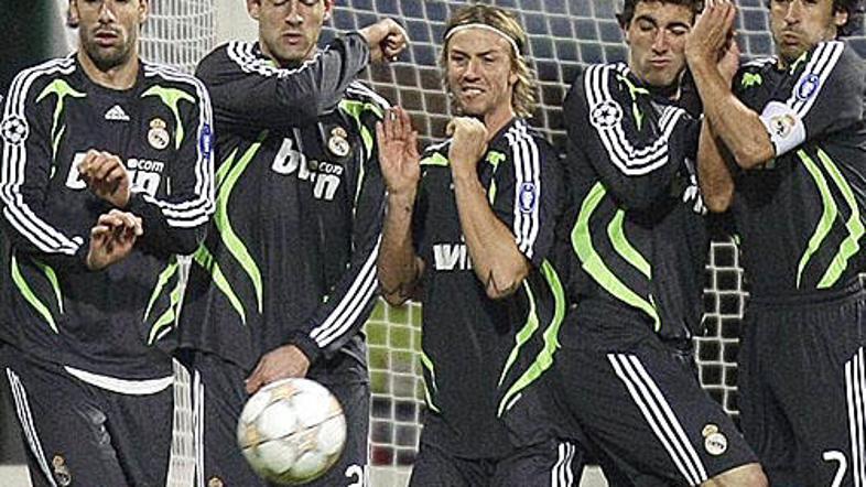 Pri Realu pozimi ne nameravajo kupovati novih nogometašev.