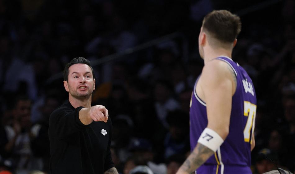 Video se širi kot vihar! Luka želel obračunati z Redickom, komaj so ga zadržali