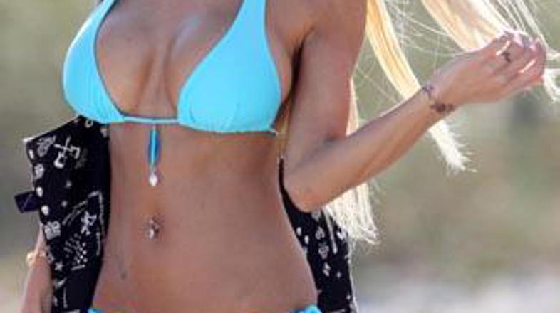 Shauna je Lorenza varala z njegovim sinom.