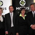 Marjana Kreitner, direktorica Motusa CEE, (v sredini), v družbi sodelavcev (Foto