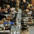 Poslanci so odločanje o podpori vstopa Hrvaške v Nato preložili na ponedeljek.