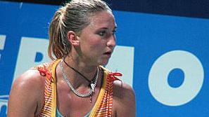 Tatiana Golovin je Katarini Srebotnik preprečila tako želeno zmago.