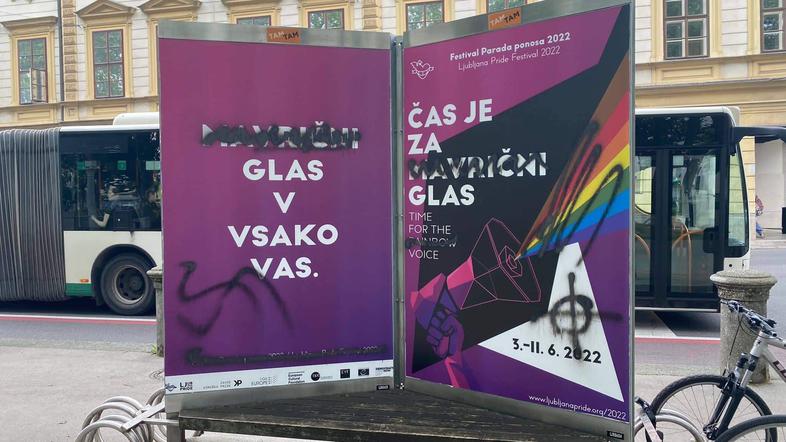 Plakati, Parada ponosa