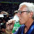 Marcello Lippi je zmago na SP leta 2006 proslavil s cigaro.