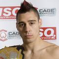 Dan Hardy se drži vse treh zlatih pravil.