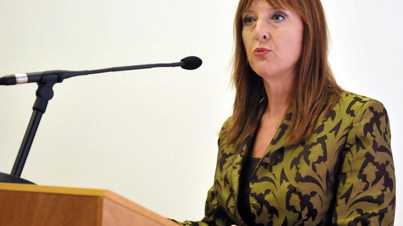 Nepremičnine, ki jih MOL dobi, so po navadi majhne vrednosti, pravi načelnica od