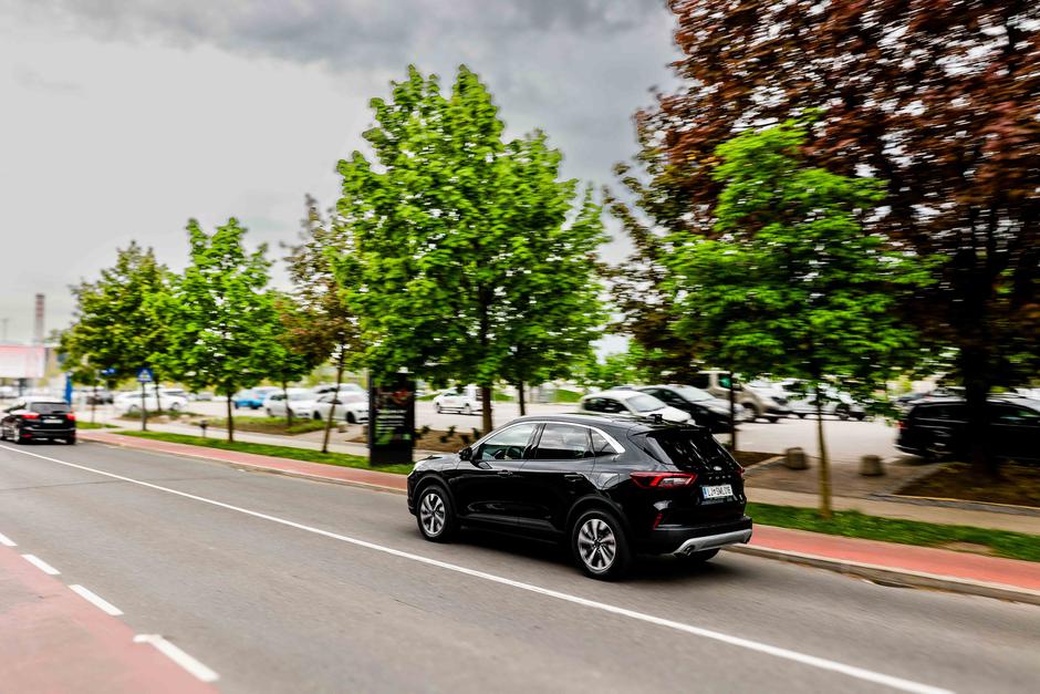 Ford Kuga PHEV | Avtor: Saša Despot