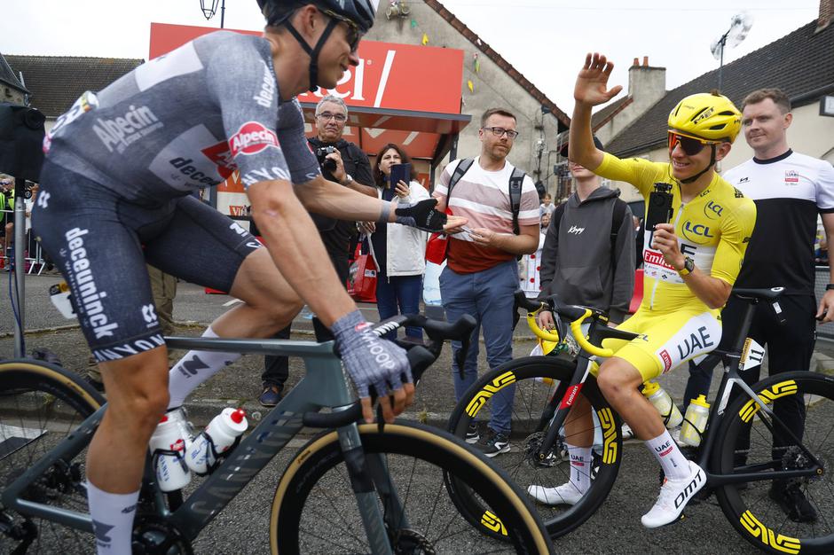 Tadej Pogačar in Jasper Philipsen | Avtor: Profimedia