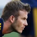 David Beckham ljubi okus cigare. Foto: Reuters
