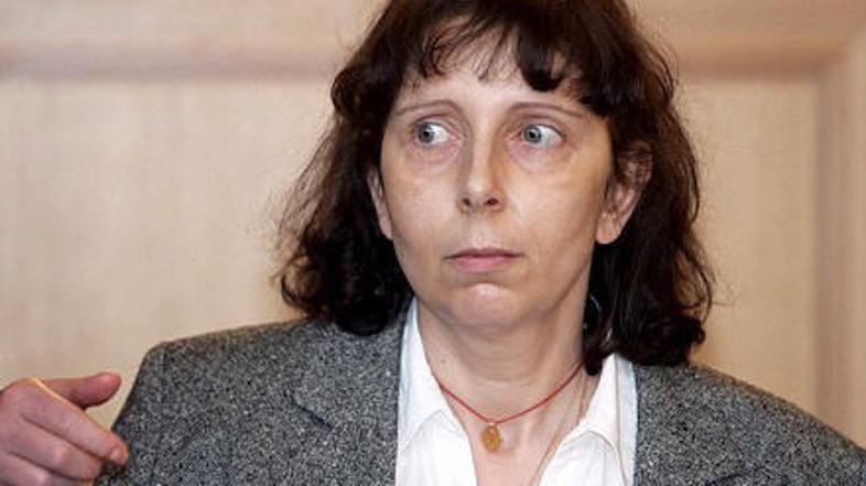 Kot vzrok za pokol je Genevieve kasneje navedla njeno ujetost in obup, ki ga je 