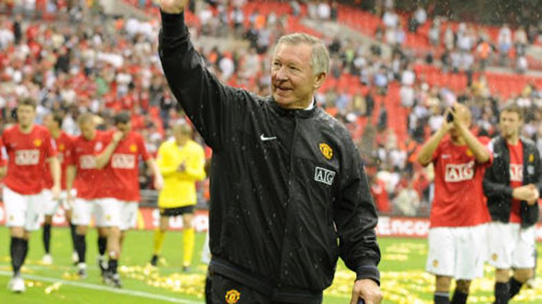 Alexu Fergusonu je pripadla lovorika za najboljšega trenerja po izboru Uefe.
