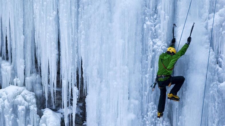 alpinist, plezanje, led