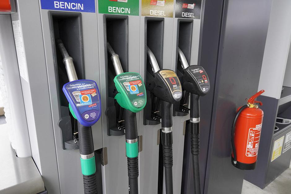 Petrol bencinski servis Barje | Avtor: Matija_Janežič