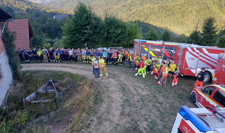 Otrok izginil s tabora: Velikanska iskalna akcija, pomagalo je 119 ljudi