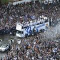 navijači Real Madrid naslov prvaki slavje Cibeles avtobus