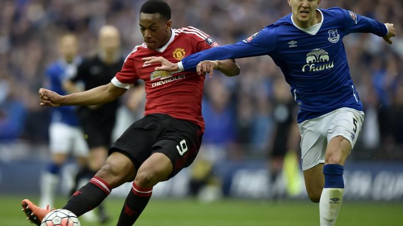 Anthony Martial, Manchester United - Everton