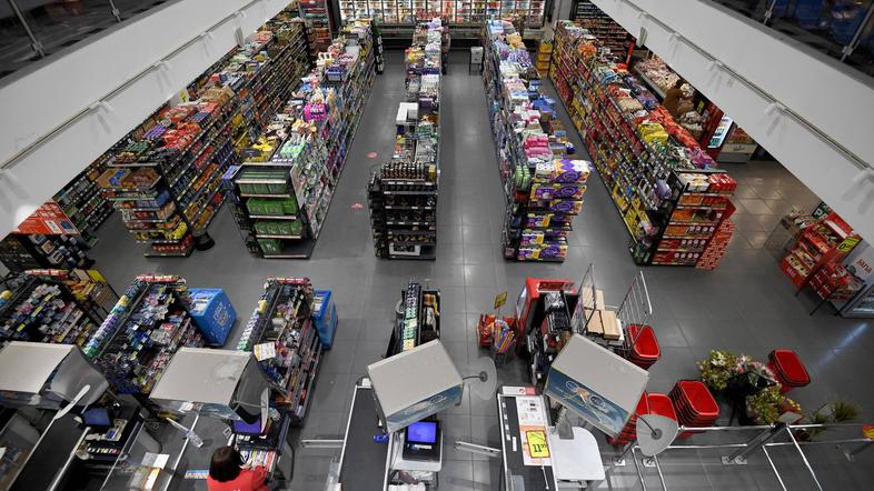 Trgovina, nakupovanje hrane, konzum