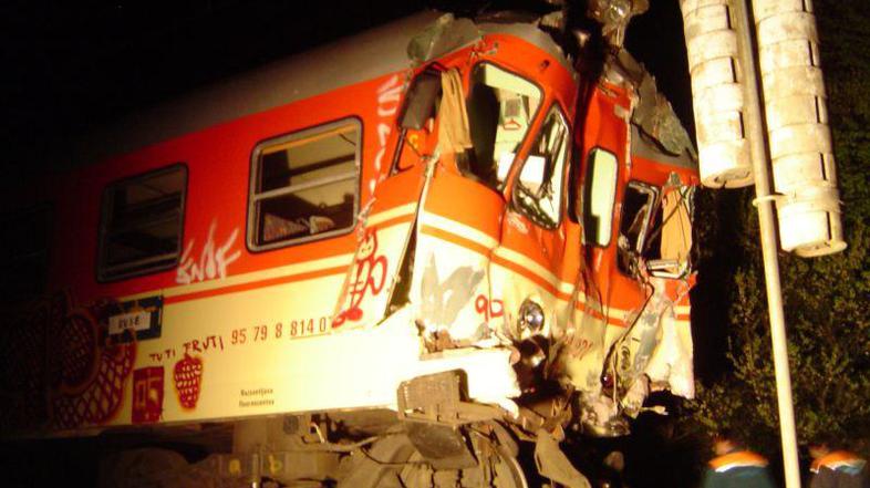 Kriv je bil strojevodja.