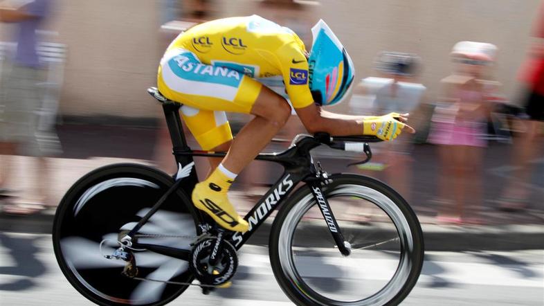 Zmagovalec Toura še naprej trdi, da si ni pomagal z dopingom. (Foto: Reuters)