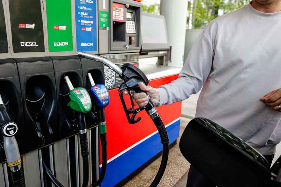 bencinska črpalka, gorivo