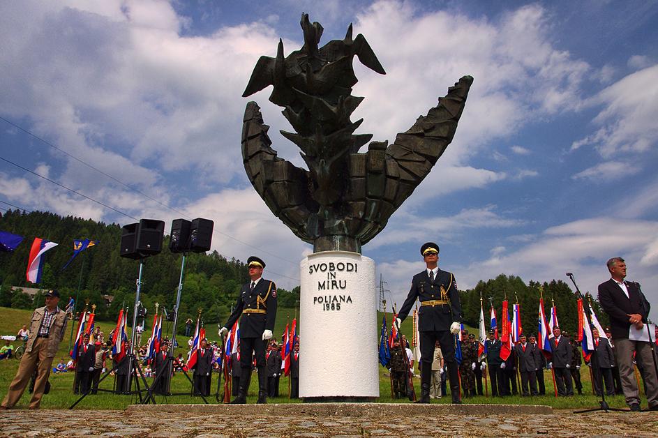 Slovesnost ob 66. obletnici zadnjih bojev druge svetovne vojne na evropskih tleh