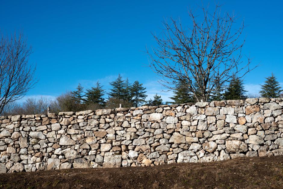 ZAKRAS 2 | Avtor: Borut Lozej