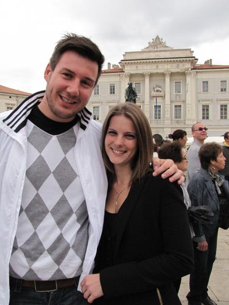 množično poljubljanje