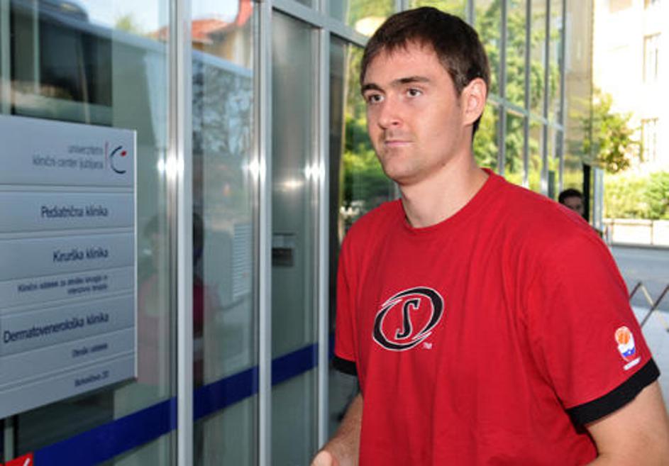 Erazem Lorbek ob prihodu na Pediatrično kliniko