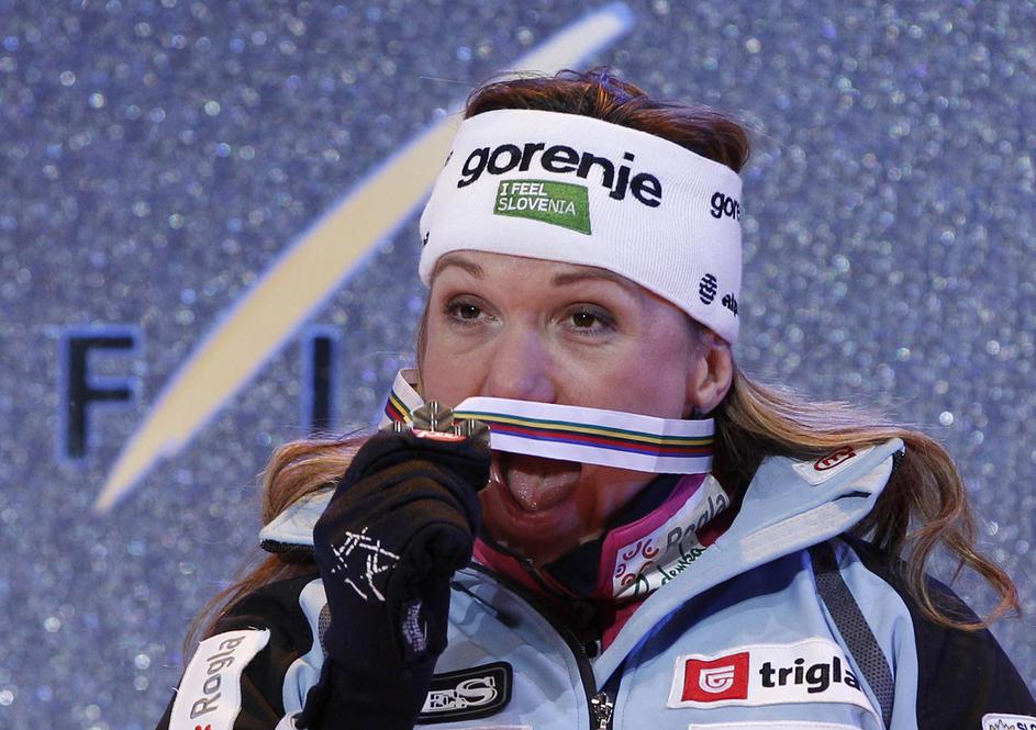 Petra Majdič je na SP v nordijskem smučanju osvojila bron v sprintu v prosti teh