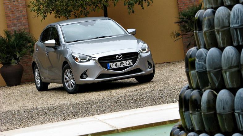Mazda2
