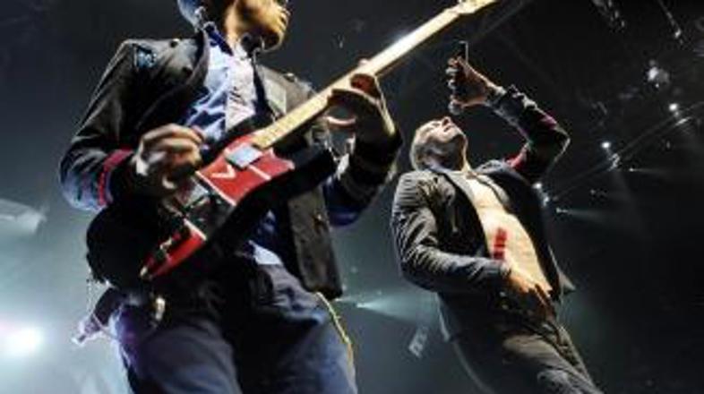 Coldplay igrajo z žarom.