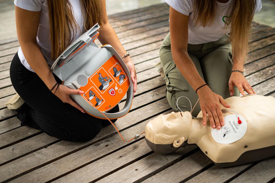 aed | Avtor: AED Društvo