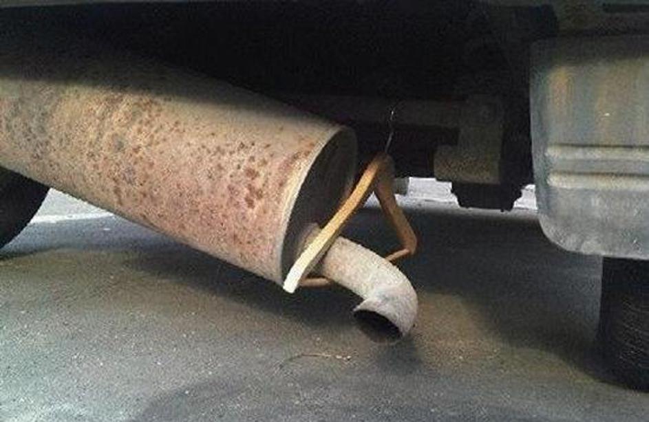 Bizarna popravila avtomobila