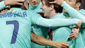 Lionel Messi Afellay Adriano Villa gol zadetek veselje slavje proslava proslavlj