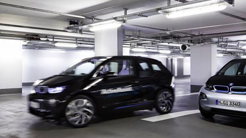 Samodejno parkiranje