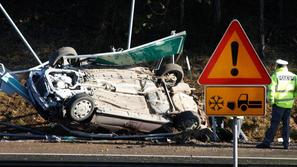 Nesreča na gorenjski avtocesti.