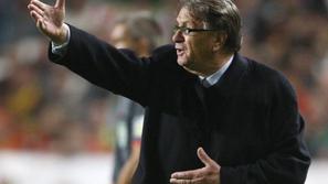 Ćiro pravi, da ga čaka nova bitka z rakom. Enkrat ga je že premagal. (Foto: Reut