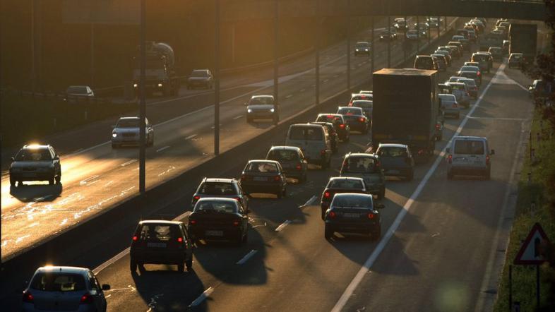 Gneča na ljubljanski obvoznici.