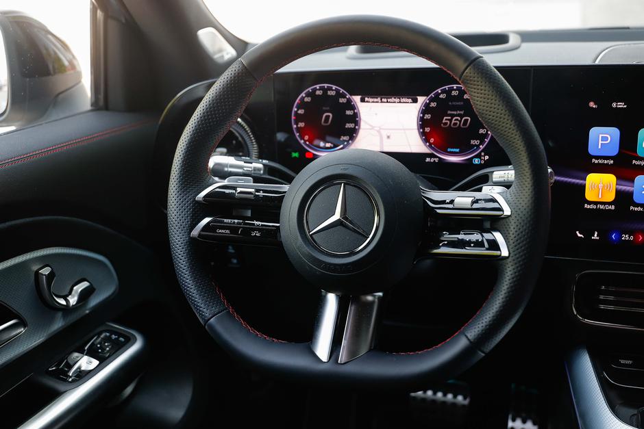 Mercedes Benz GLB 250+ | Avtor: Saša Despot