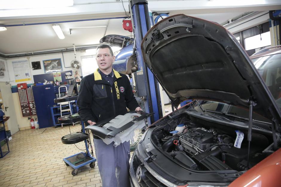 Mehanik leta Primož Rožnik | Avtor: Saša Despot