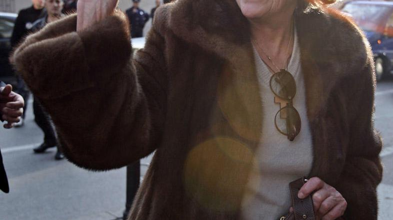 Plavšićeva oktobra lani, ko se je iz Haaga vrnila v Beograd. Prestala je dve tre