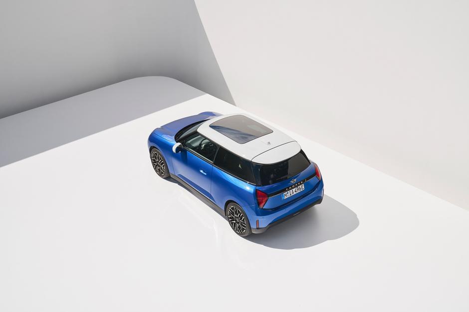 MINI cooper | Avtor: MINI