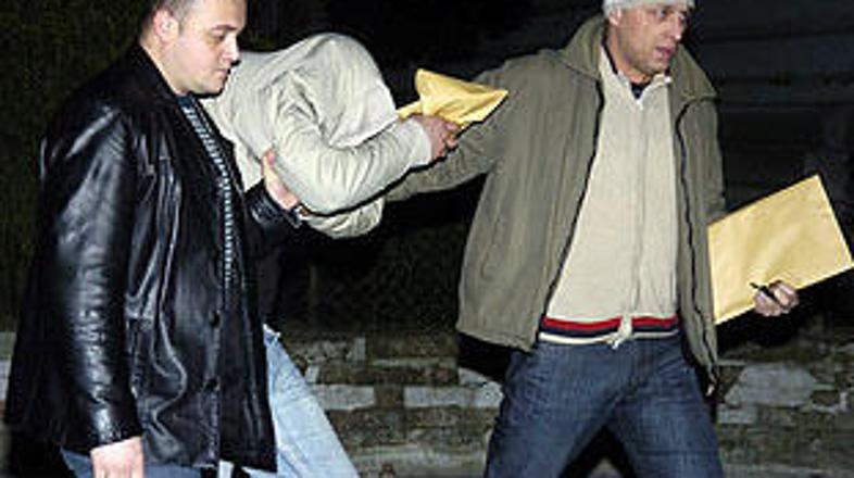 Seksualni manijak je trenutno v priporu.