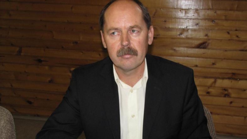 Štefan Velečič, direktor komunale (na fotografiji), pravi, da je pogodbo za odpa