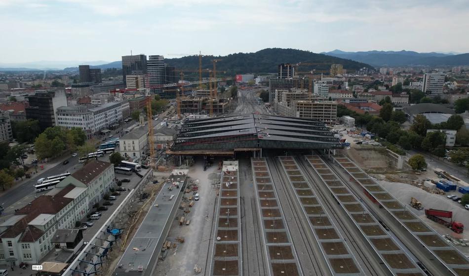 Ljubljanska železniška postaja v novo dobo: sedem novih peronov odpira pot potnikom